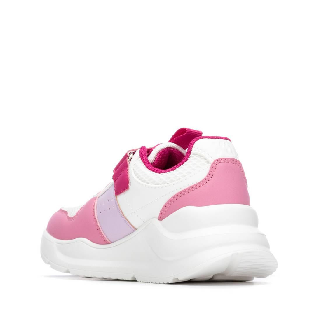 Zapatilla de niña plano Xti kids 15300902