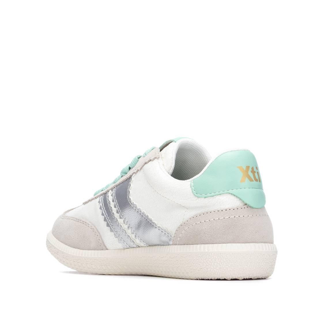 Zapatilla de niña plano Xti kids 15308202