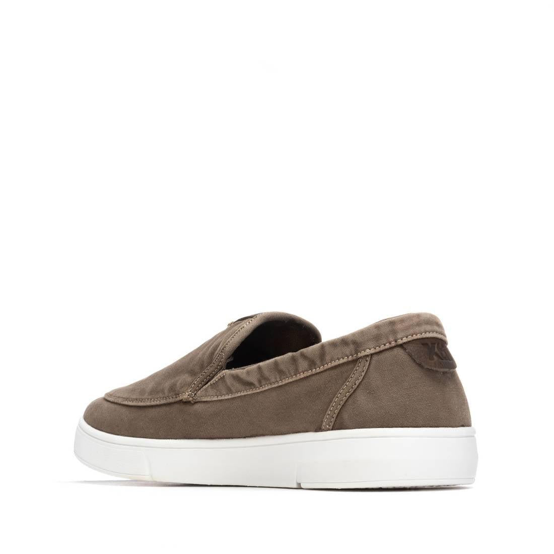 Zapato de hombre plano Xti 14574005