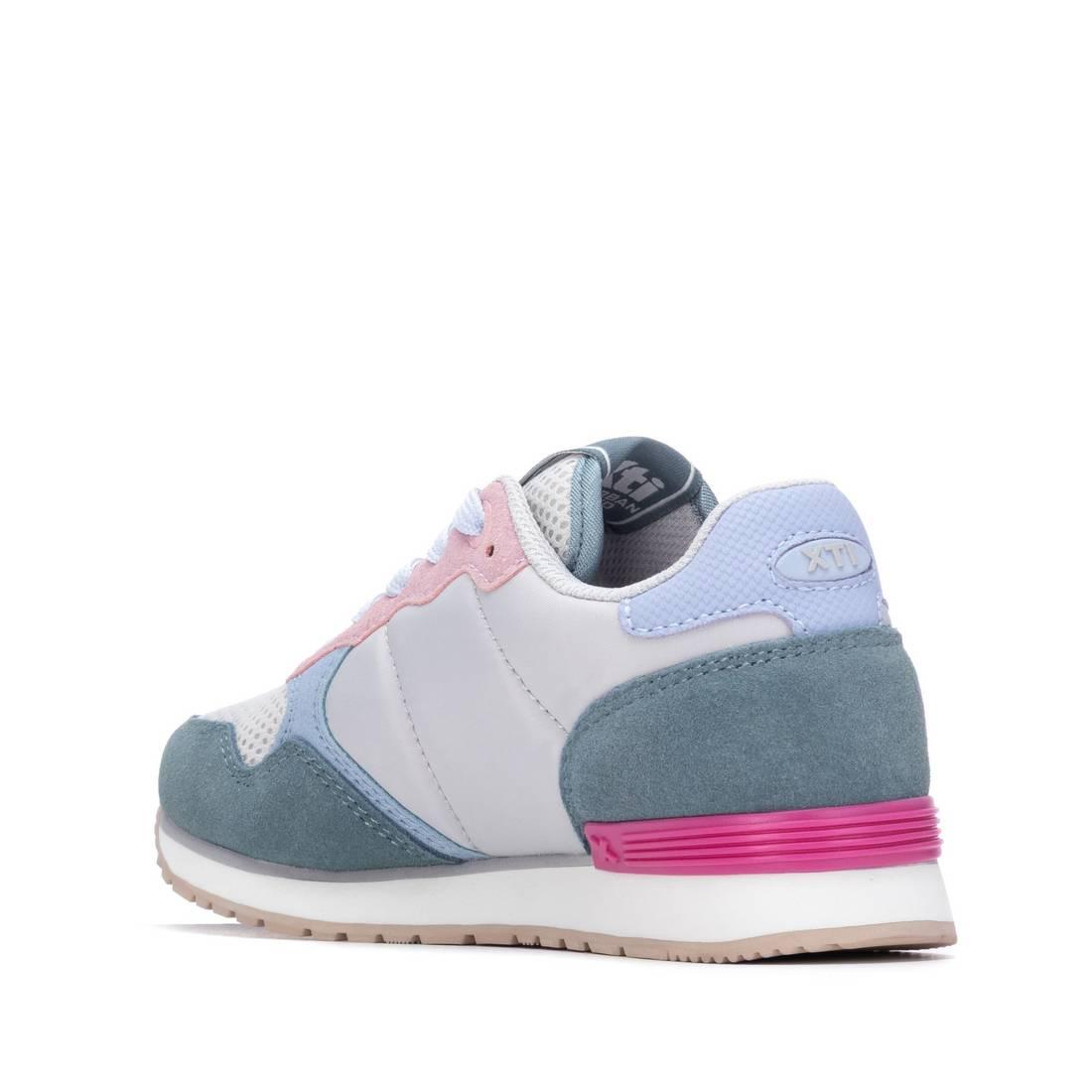 Zapatilla de niña plano Xti kids 15302306