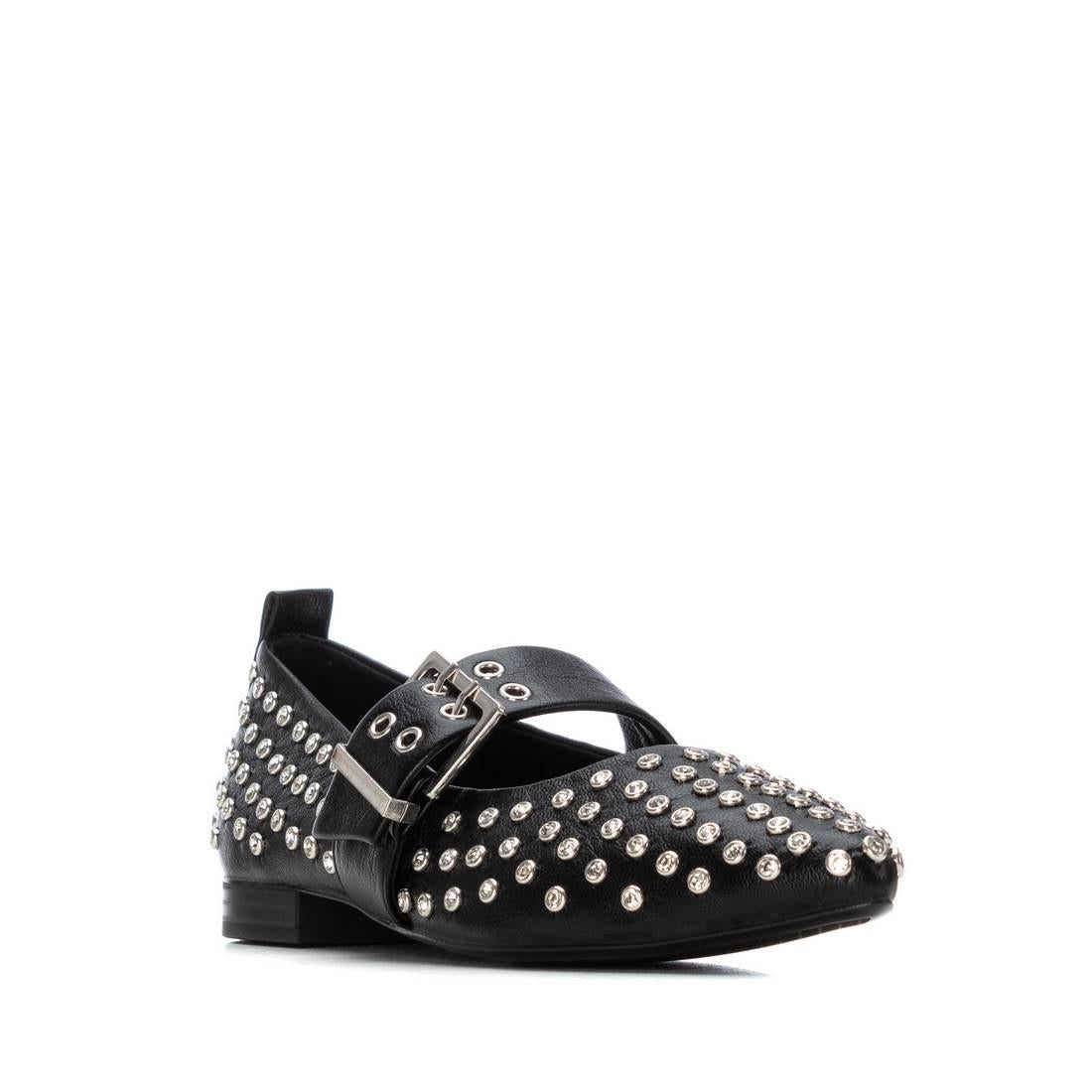 Zapato de mujer plano Xti 14426401