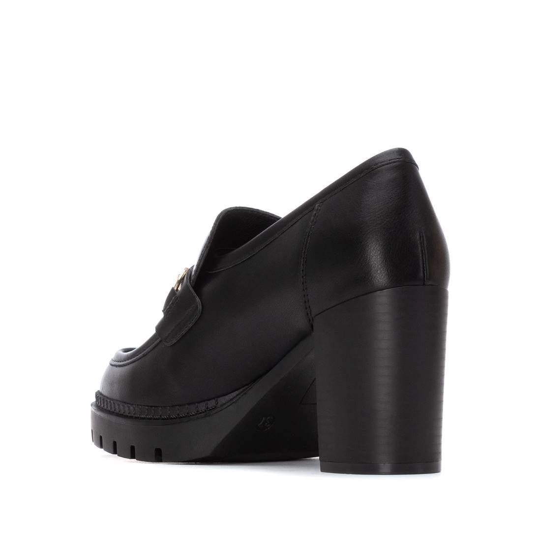 Zapato de mujer con tacón Xti 14451901