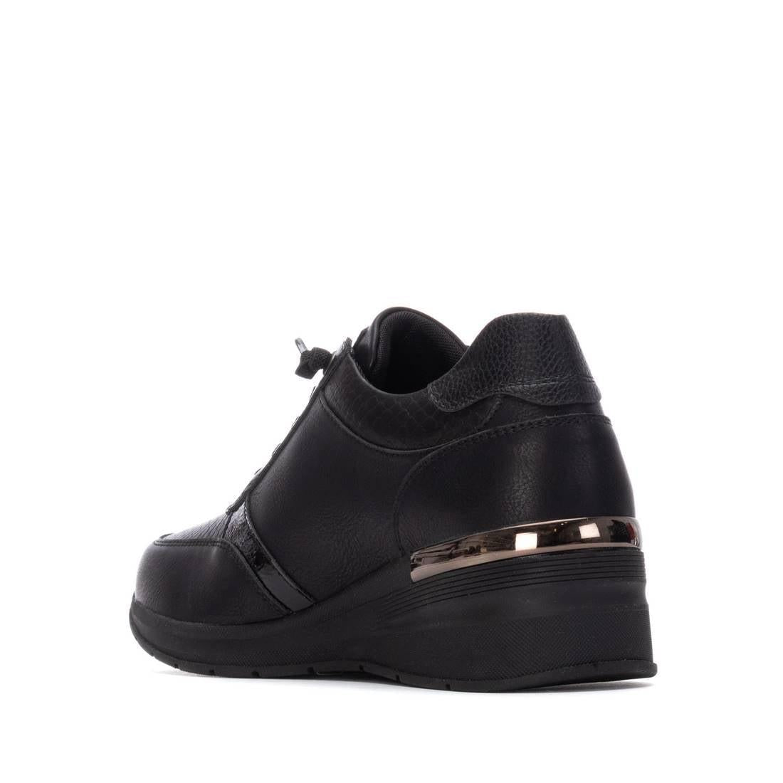 Zapatilla de mujer con cuña Refresh 17293602