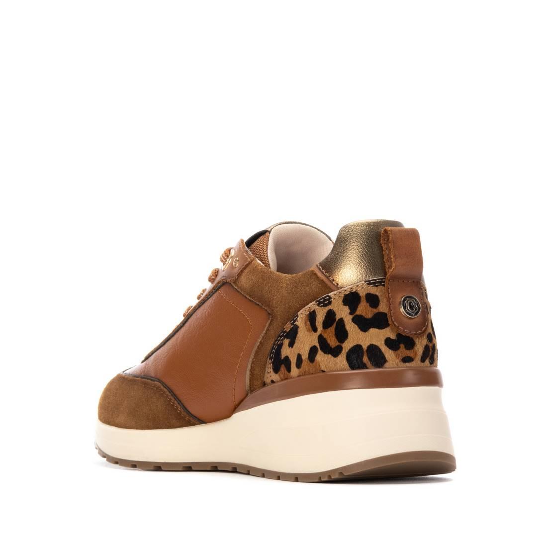 Zapatilla plana de mujer Carmela 16244103