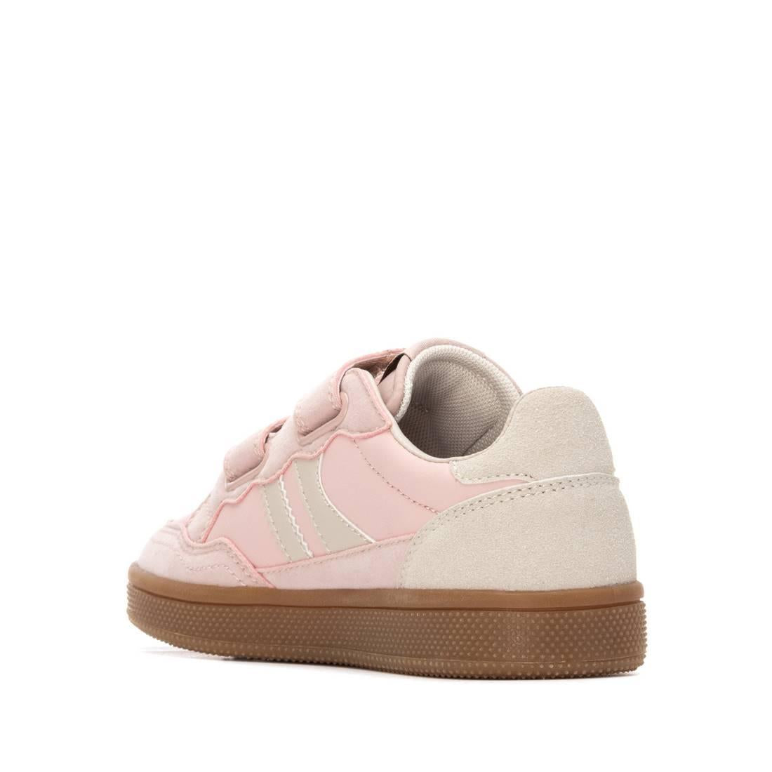 Zapatilla de niña plano Xti kids 15140802