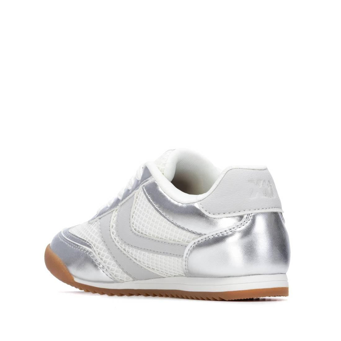Zapatilla de niña plano Xti kids 15300302