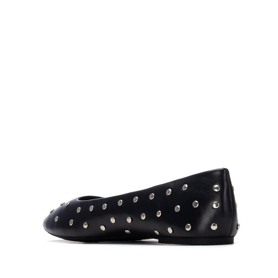 Zapato de mujer plano Xti 14511501