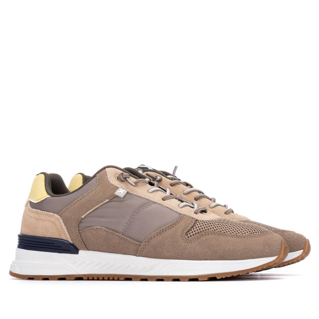 Zapatilla de hombre plano Xti 14414703
