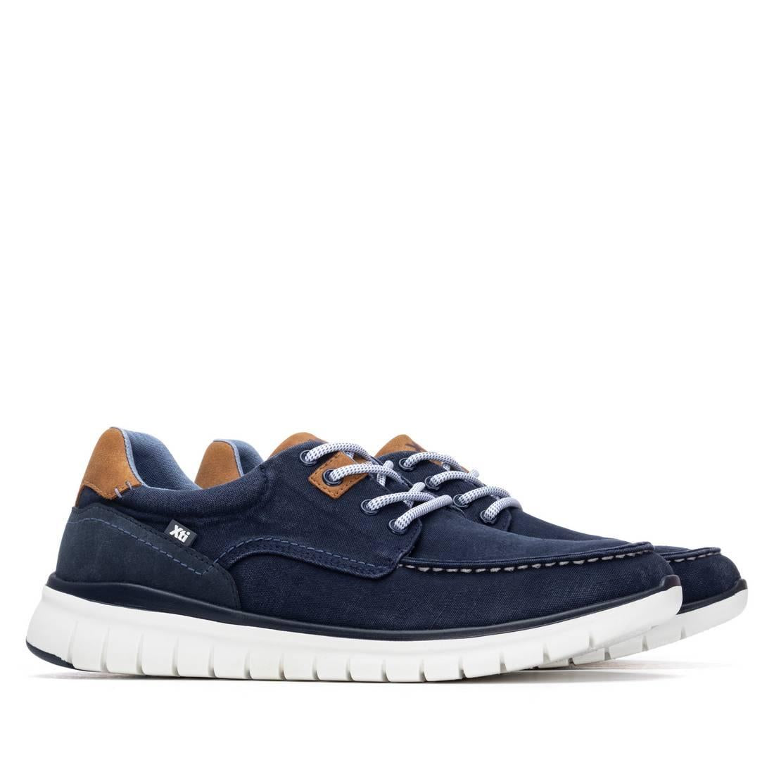 Zapatilla de hombre plano Xti 14579802