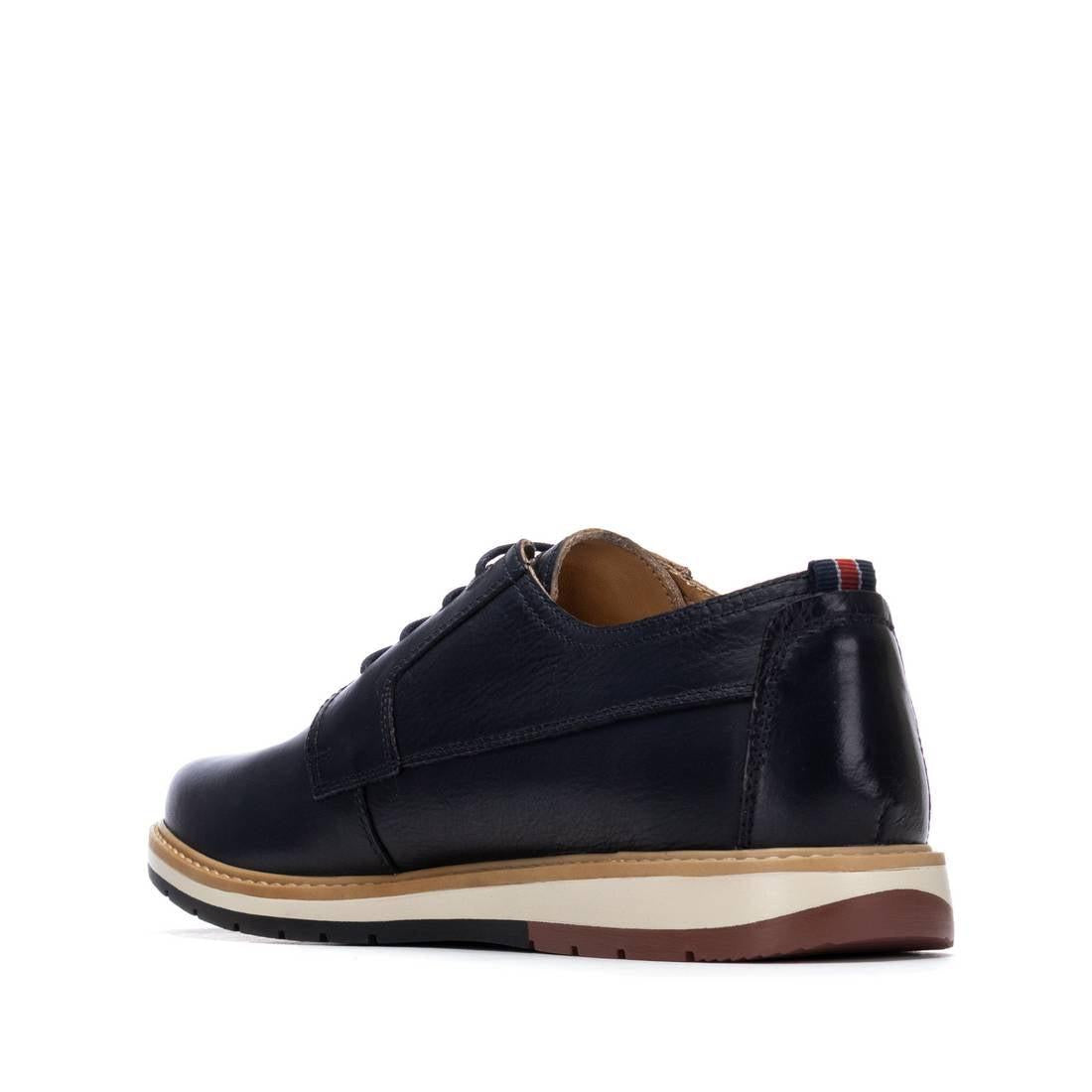 Zapato de hombre plano Carmela 16390302