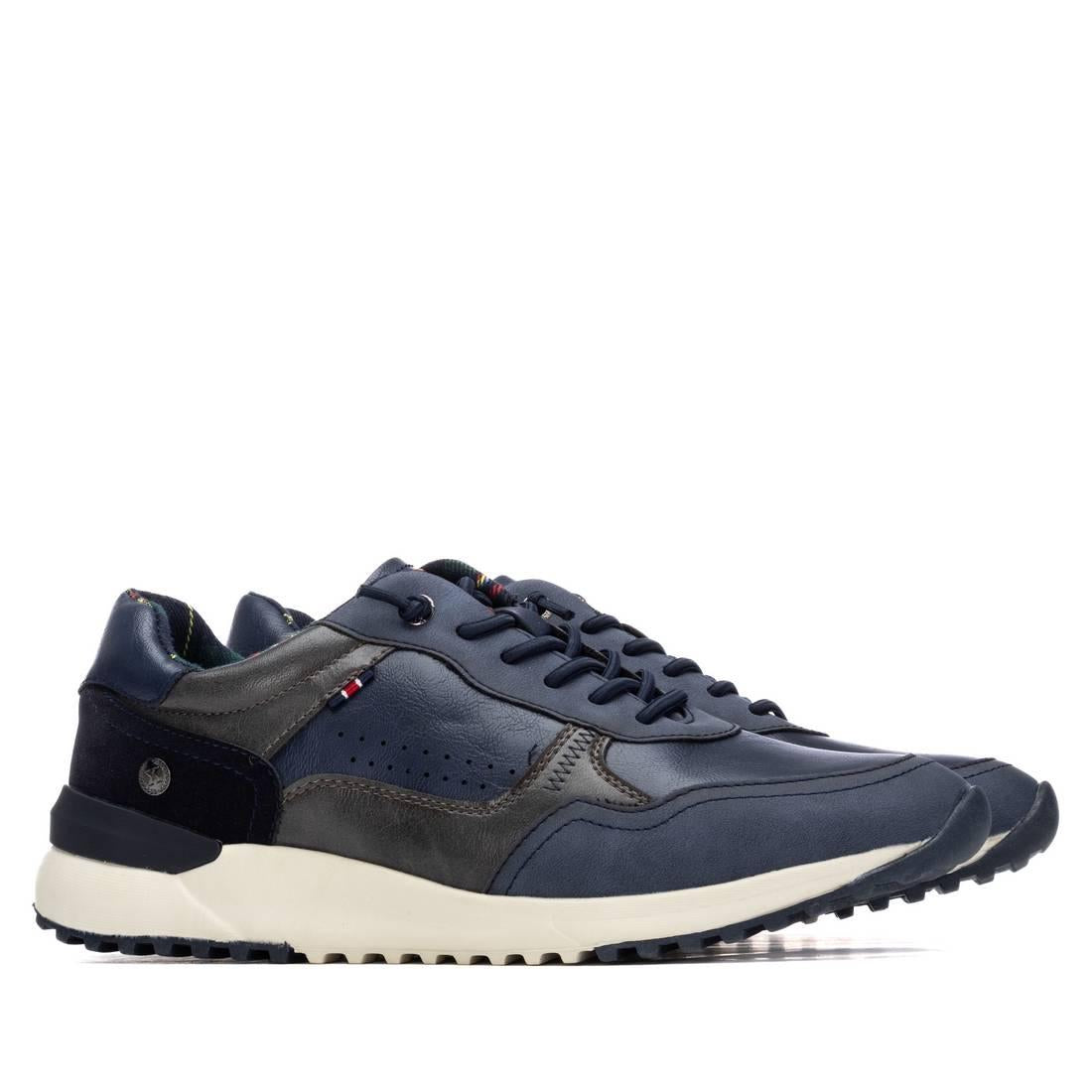Zapatilla de hombre plano Xti 14450802