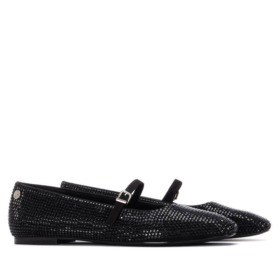 Zapato de mujer plano Xti 14470002