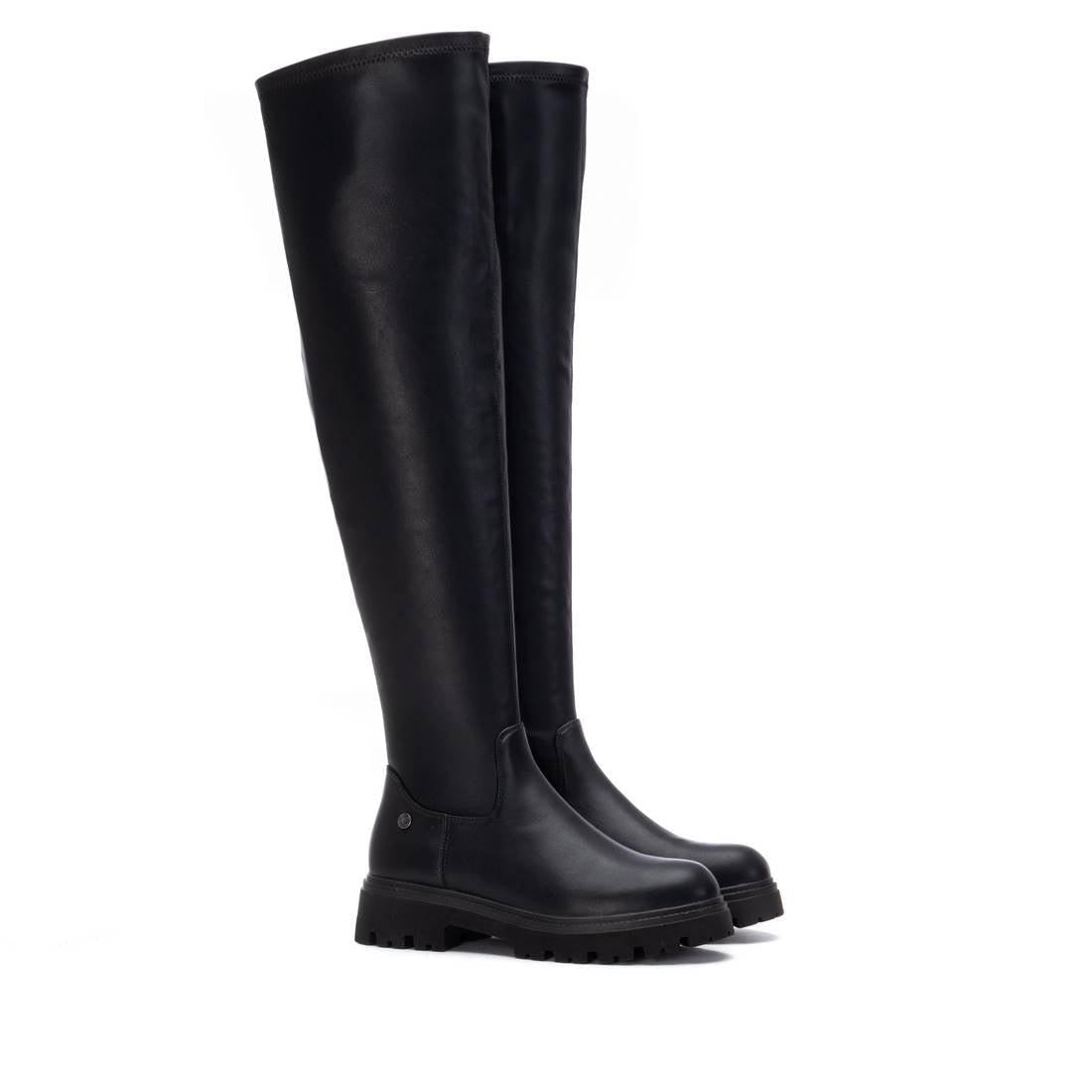 Bota de mujer plano Xti 14439201