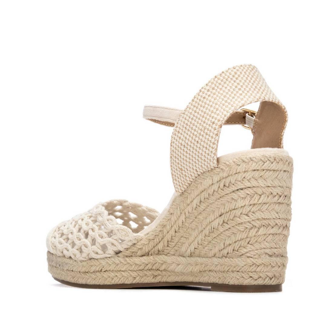 Zapato de mujer con cuña Xti 14534802