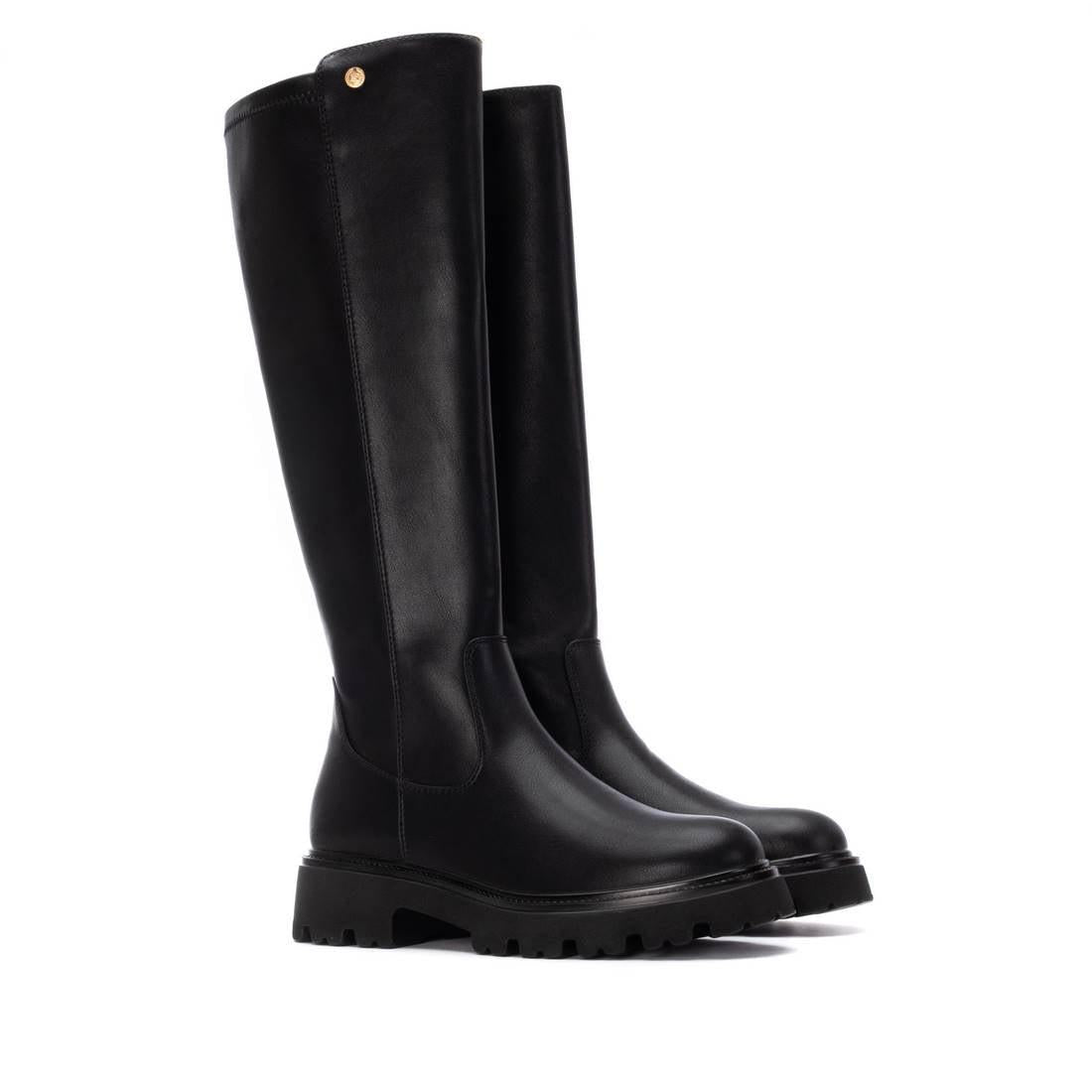 Bota de mujer plano Xti 14441901
