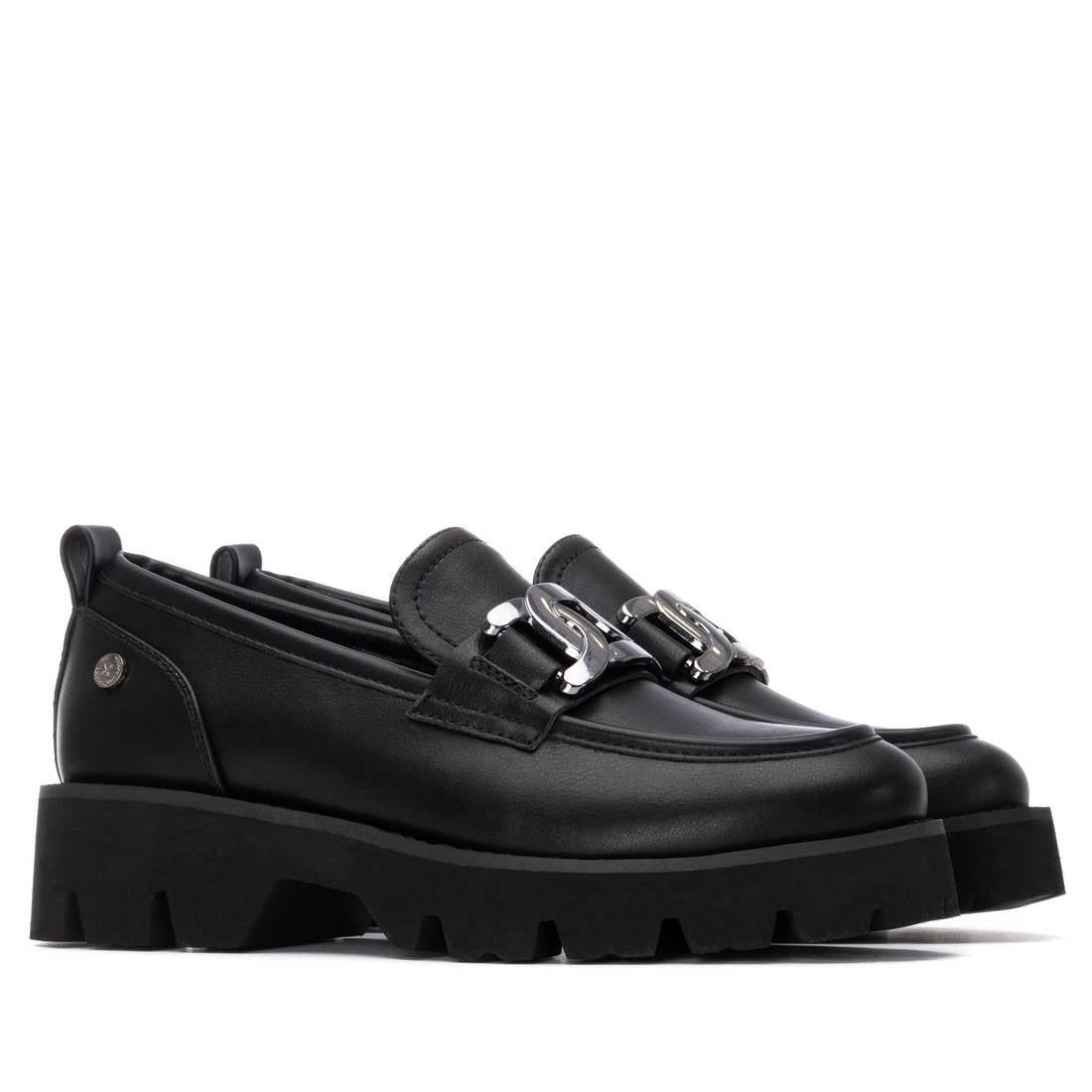 Zapato de mujer plano Xti 14467801