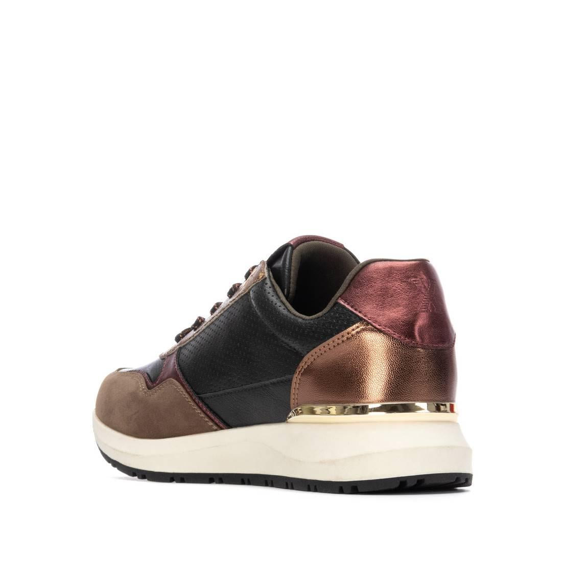 Zapatilla de mujer plano Xti 14421803