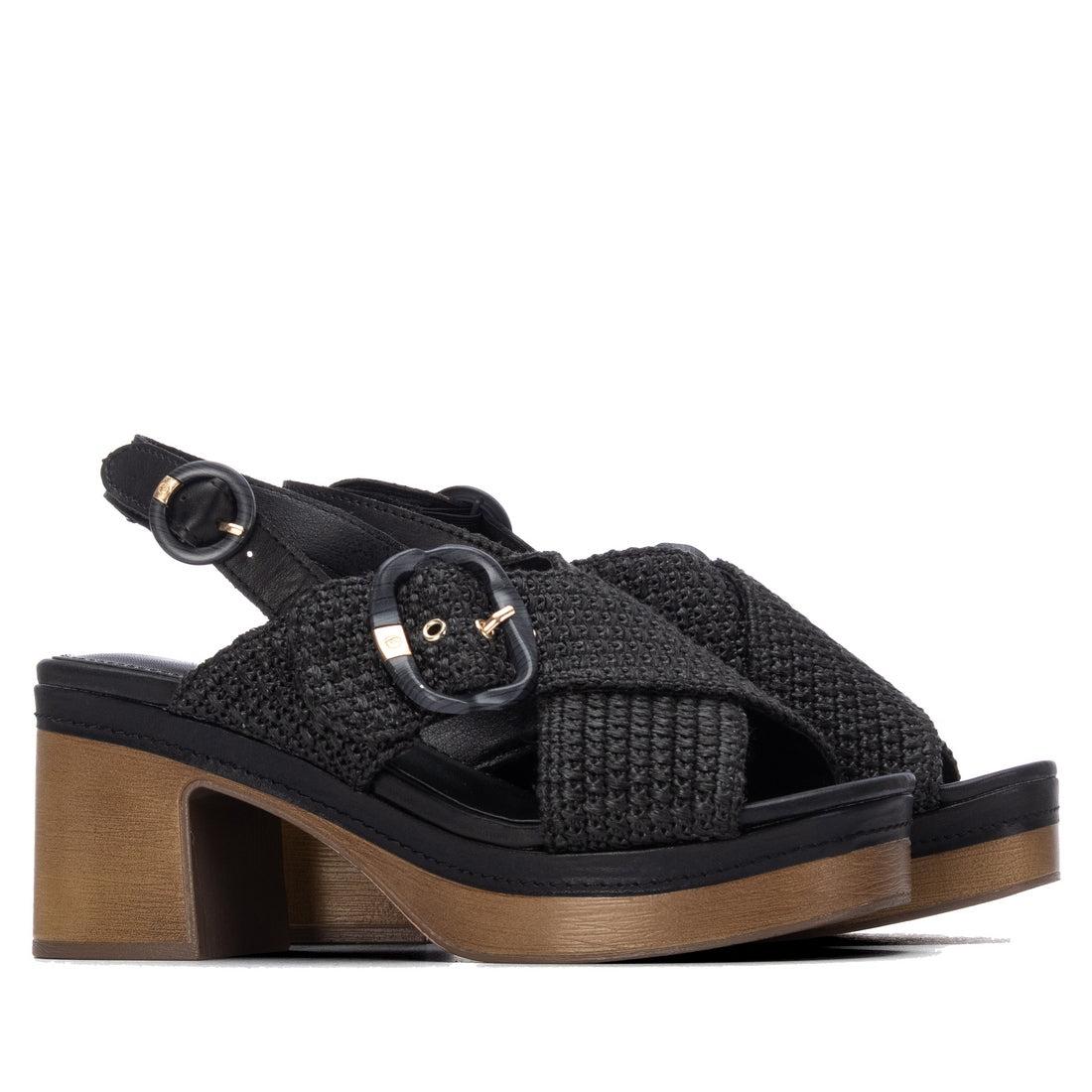 Sandalia de mujer con tacón Carmela 16315703