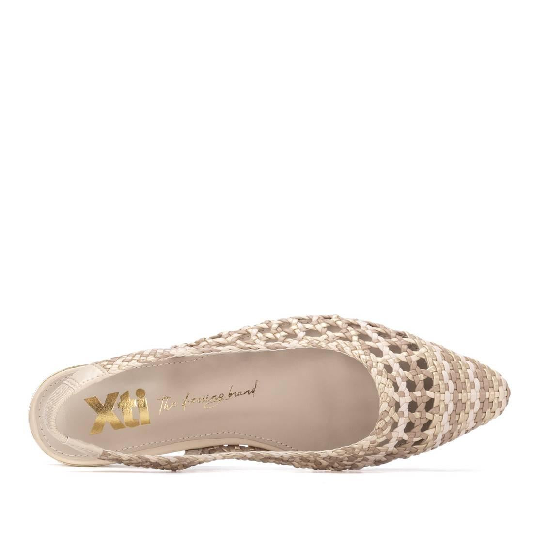 Zapato de mujer plano Xti 14530001