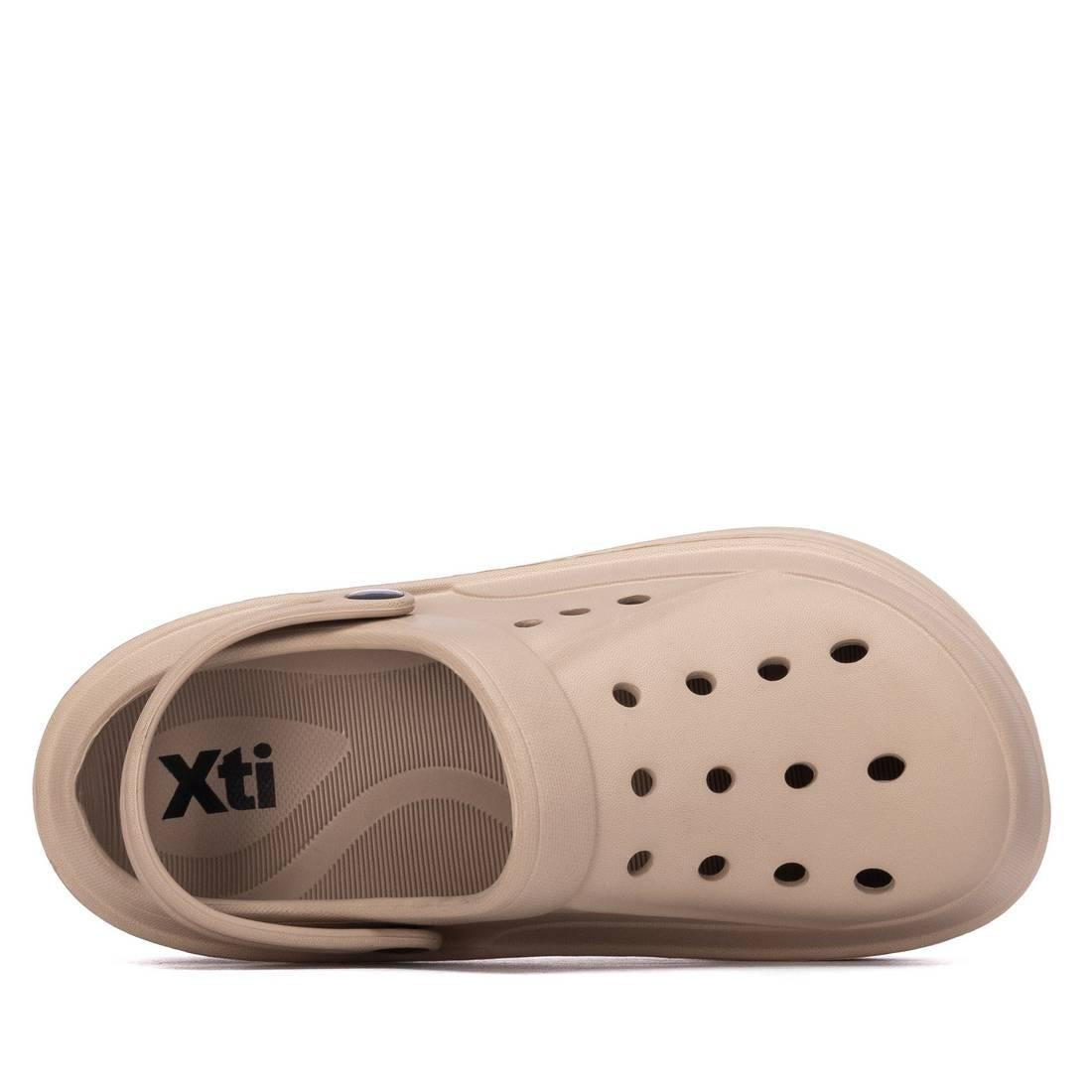 Zueco de mujer plano Xti 14513903