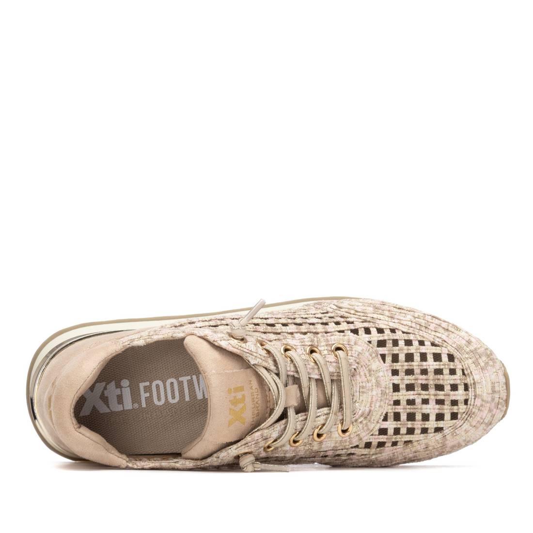 Zapatilla de mujer plano Xti 14519601