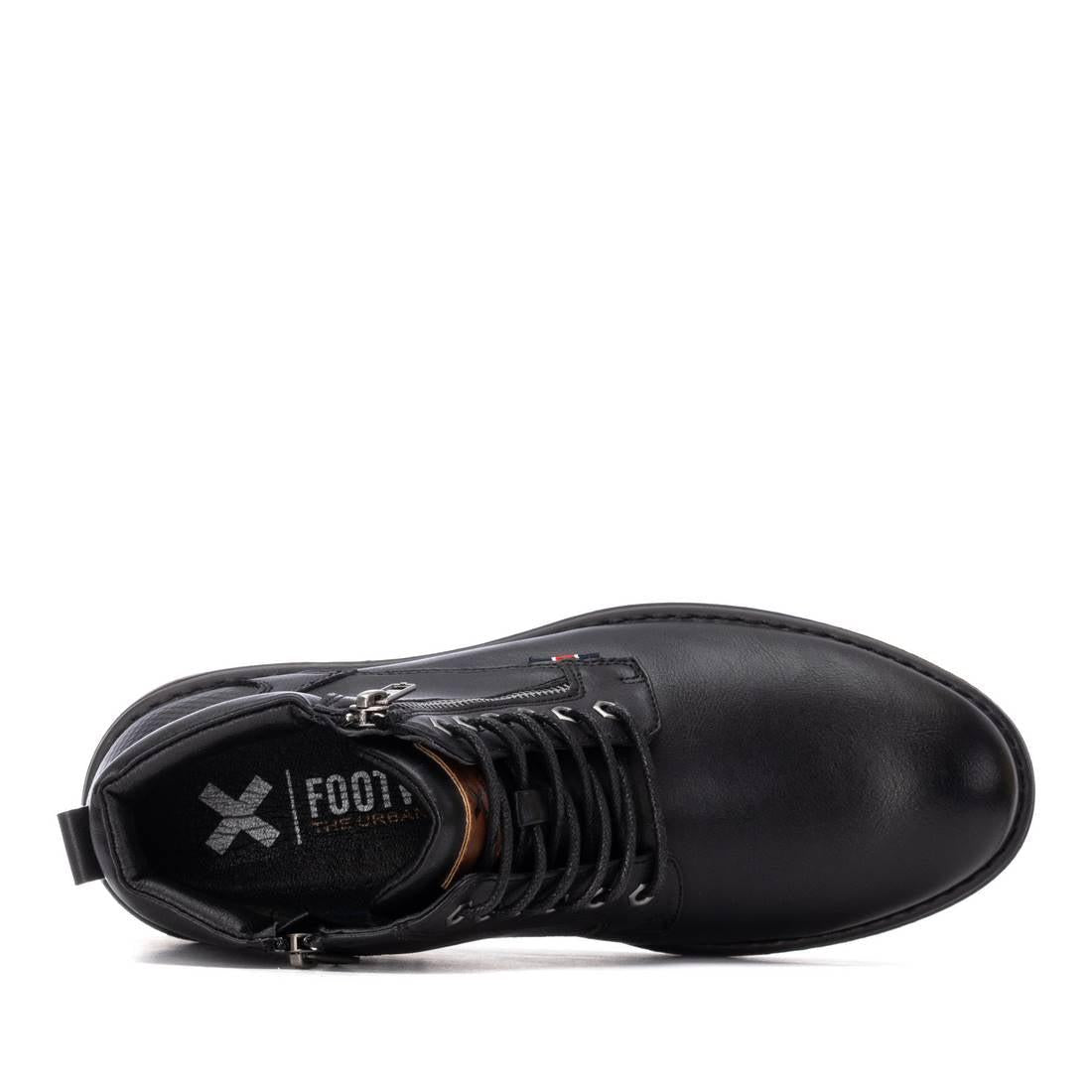 Botin de hombre plano Xti 14466802