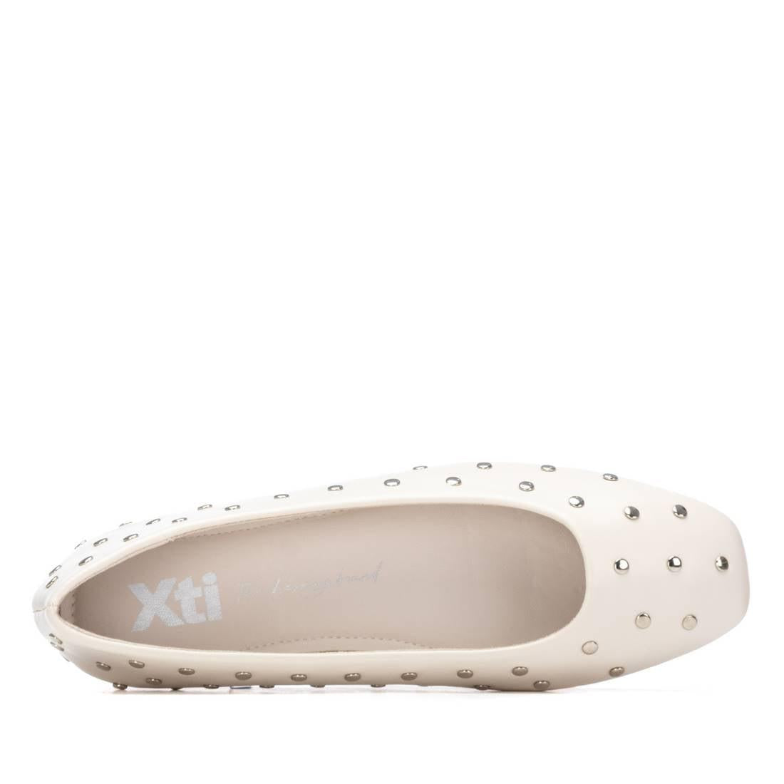 Zapato de mujer plano Xti 14511502
