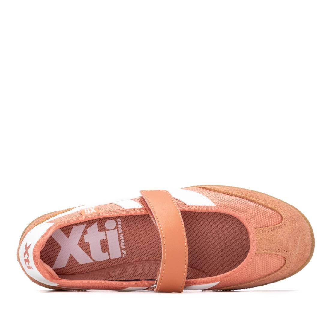 Zapatilla de mujer plano Xti 14505605