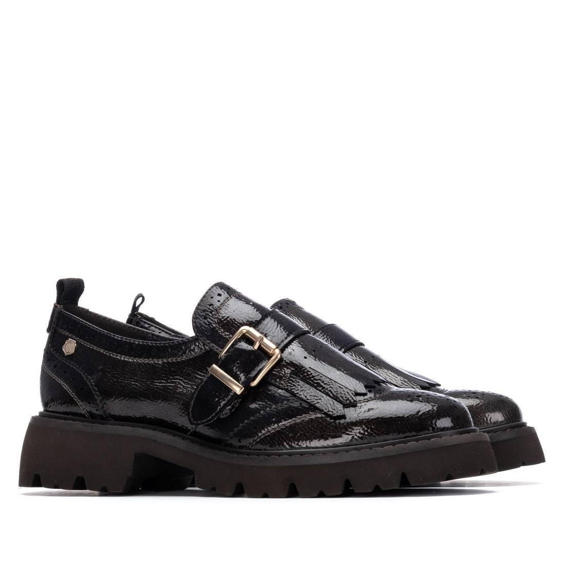 Zapatilla de mujer con tacón Carmela 16259402