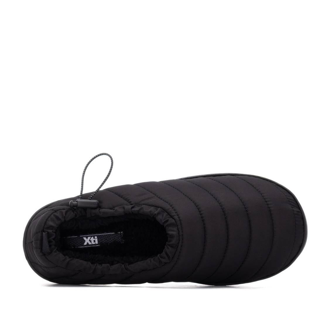 Slipper de hombre plano Xti 14470901