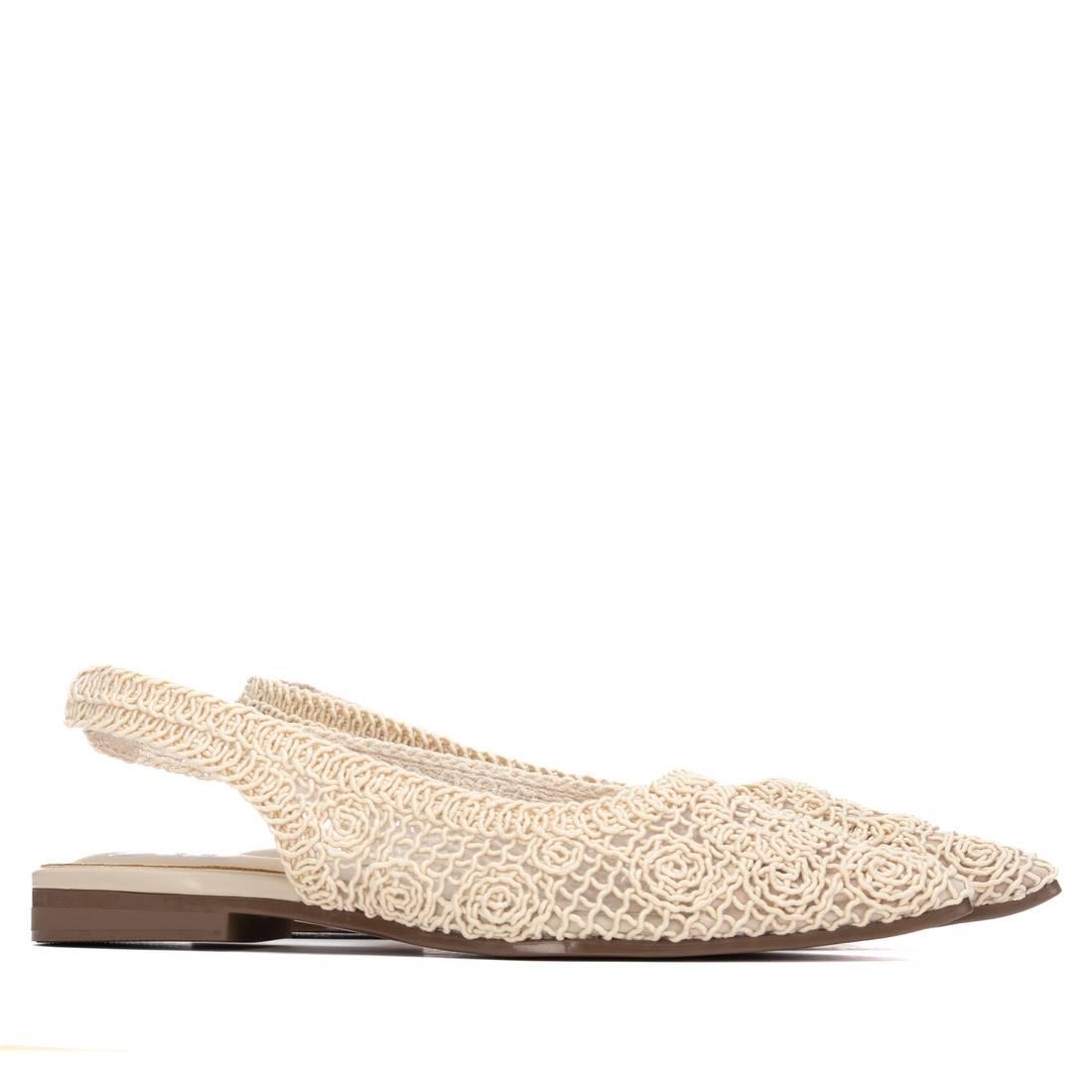 Zapato de mujer plano Xti 14512401