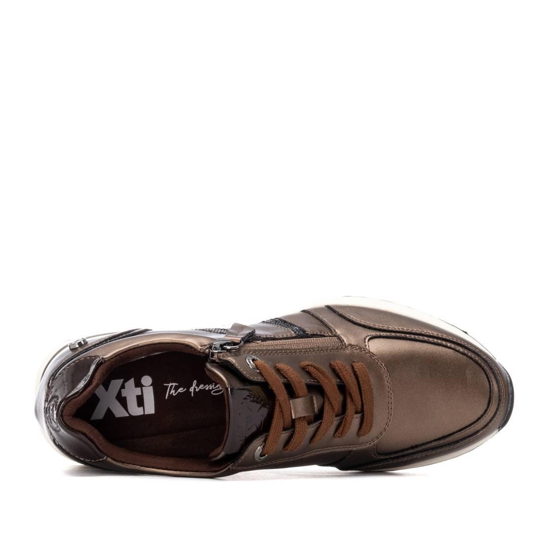 Zapatilla de mujer con cuña Xti 14440701