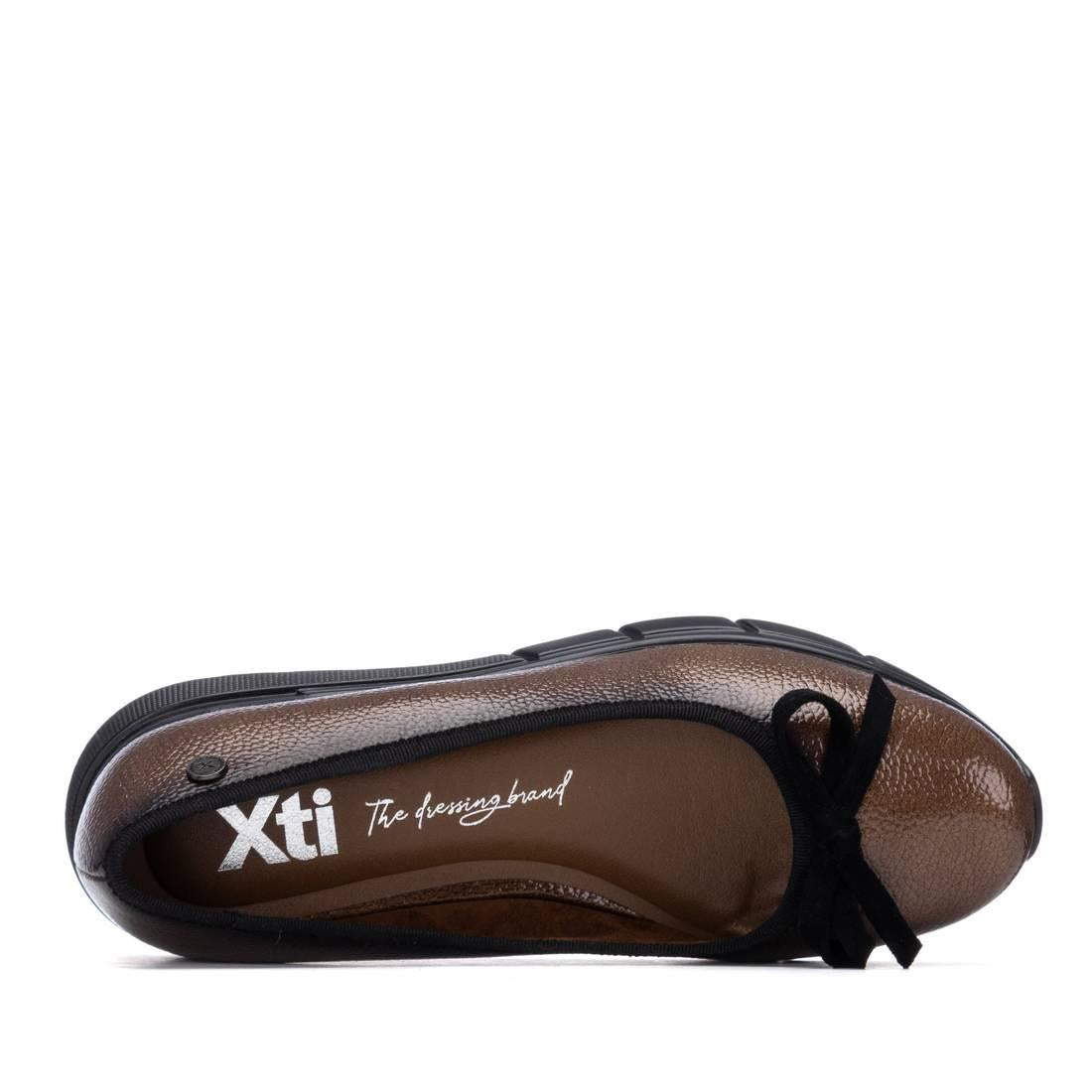 Zapato de mujer plano Xti 14457803
